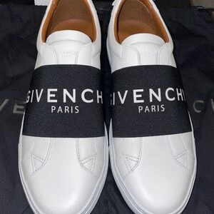 Givenchy Men’s Urban Street Sneaker SIZE 41 (U.S 8)